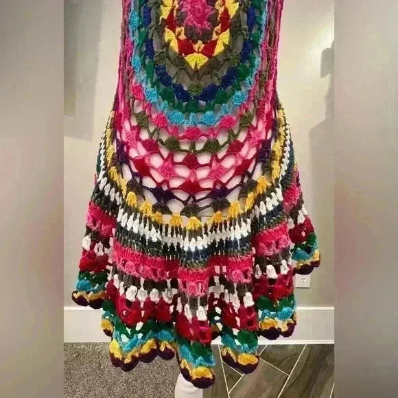 Unban Mango Mandala knitted hippy festival vibe vest size Medium multi color - Picture 6 of 9